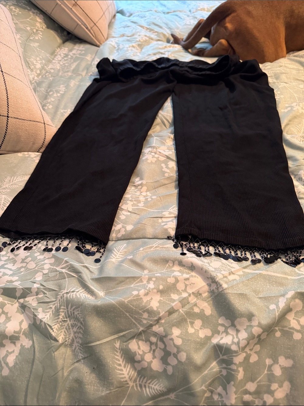 Black Beaded Hem Cropped Pants - Picture 2 of 2